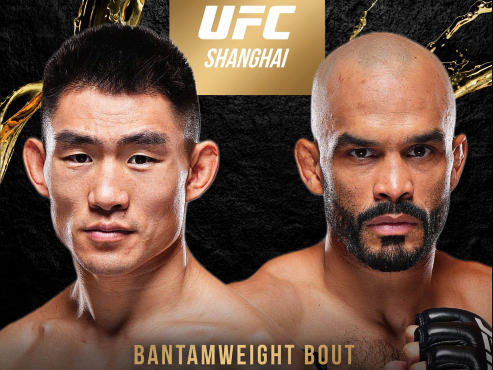包含UFC超级杯焦点战：嵩山麒麟队翻盘东海旋风队，外线火力全开。快速转换撕裂防线的词条